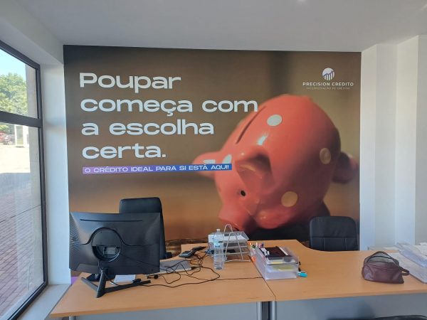 Decoração de Montras em Vinil de Impressão